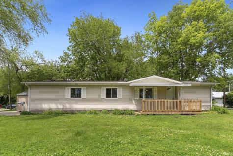 1047 E Smith Street Warsaw IN 46580