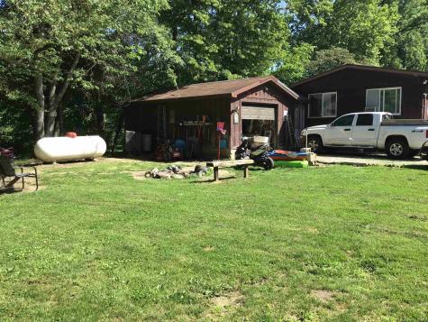 2338 E Tanner Lane Winamac IN 46996