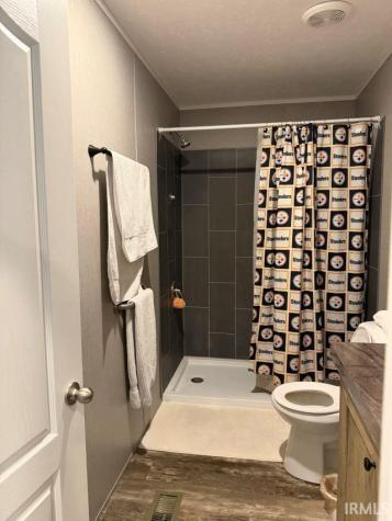8205 E Sycamore Road Bloomfield IN 47424