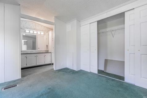 12614 E Shady Meadows Solsberry IN 47459