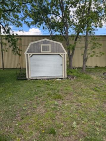 1618 Busseron Street Vincennes IN 47591