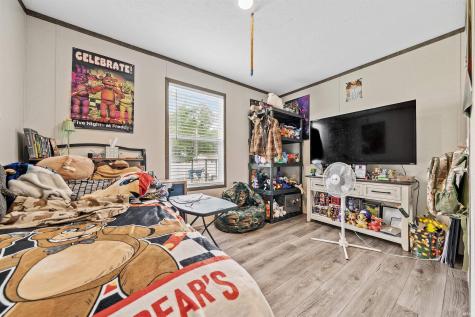 2024 Red Oak Drive Kokomo IN 46901