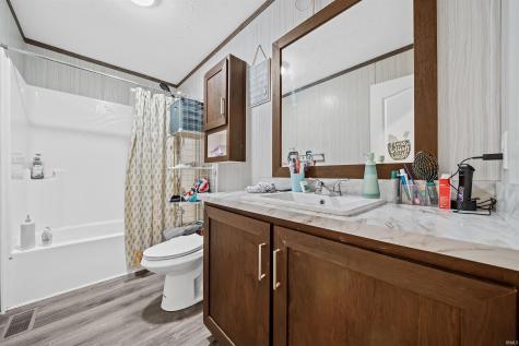 2024 Red Oak Drive Kokomo IN 46901