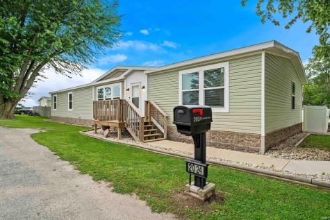 2024 Red Oak Drive Kokomo IN 46901