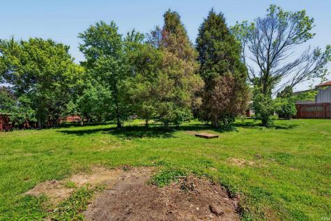 13037 Young Road Evansville IN 47725