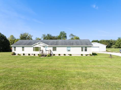 4282 Lamott Road Centerville IN 47330
