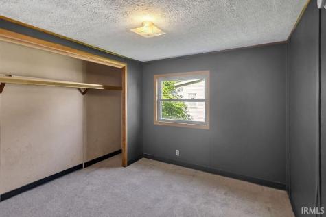 1209 Green Tree Lane Bloomington IN 47403