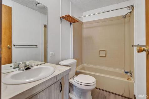 1209 Green Tree Lane Bloomington IN 47403
