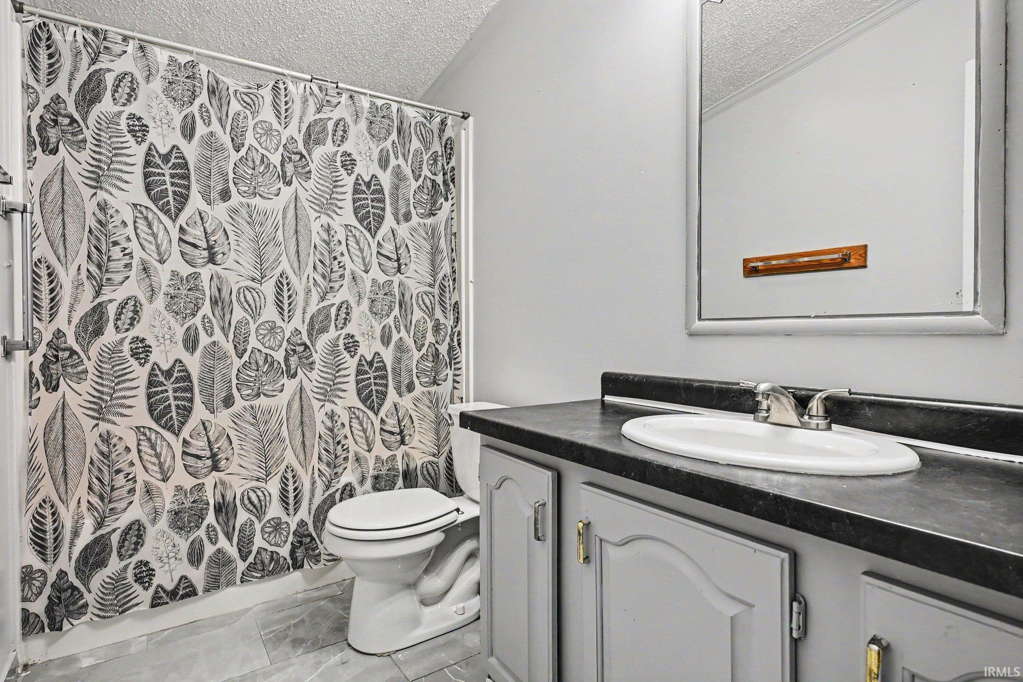 1549 Sedgewick Court Elkhart IN 46516