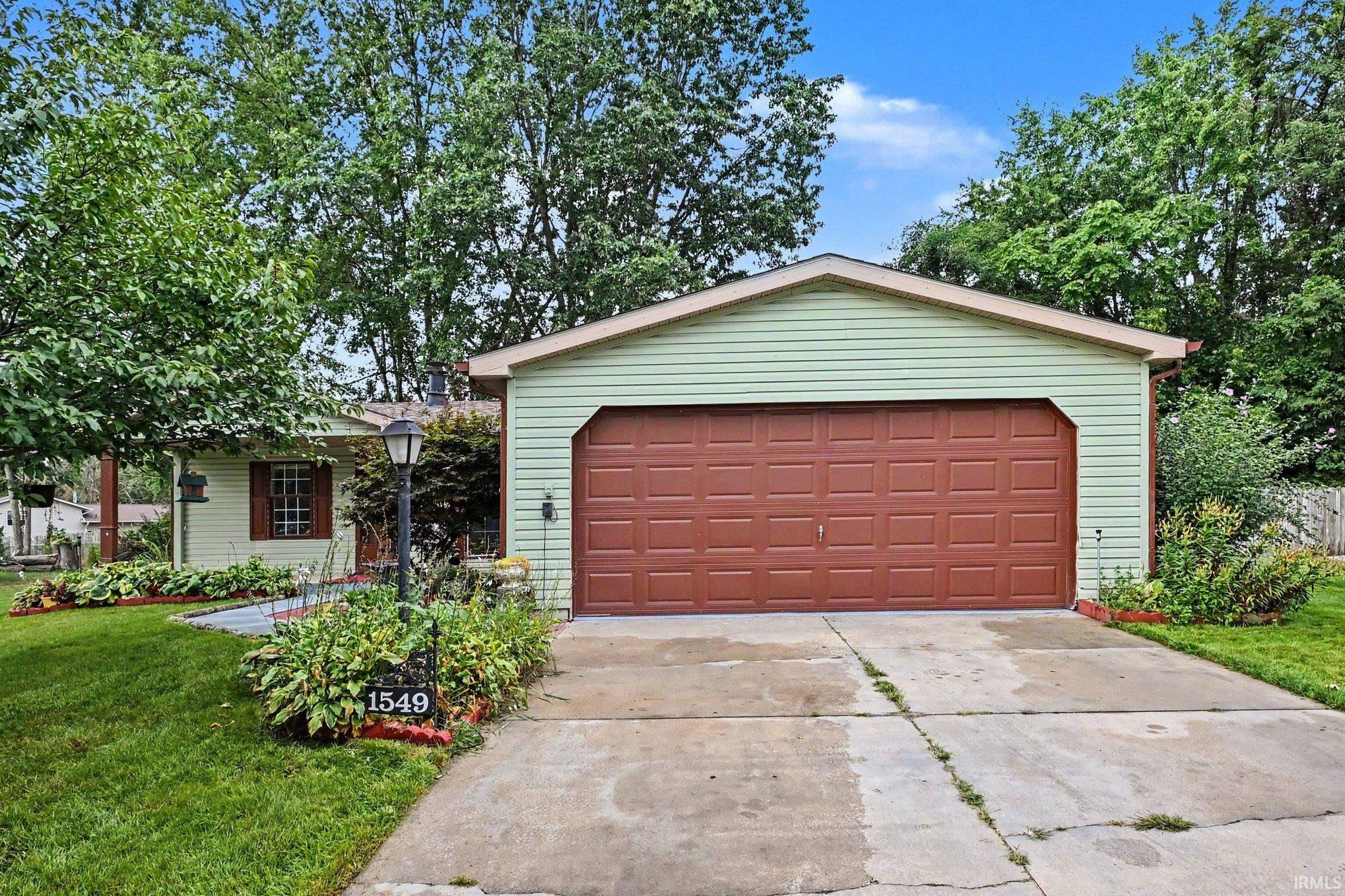 1549 Sedgewick Court Elkhart IN 46516