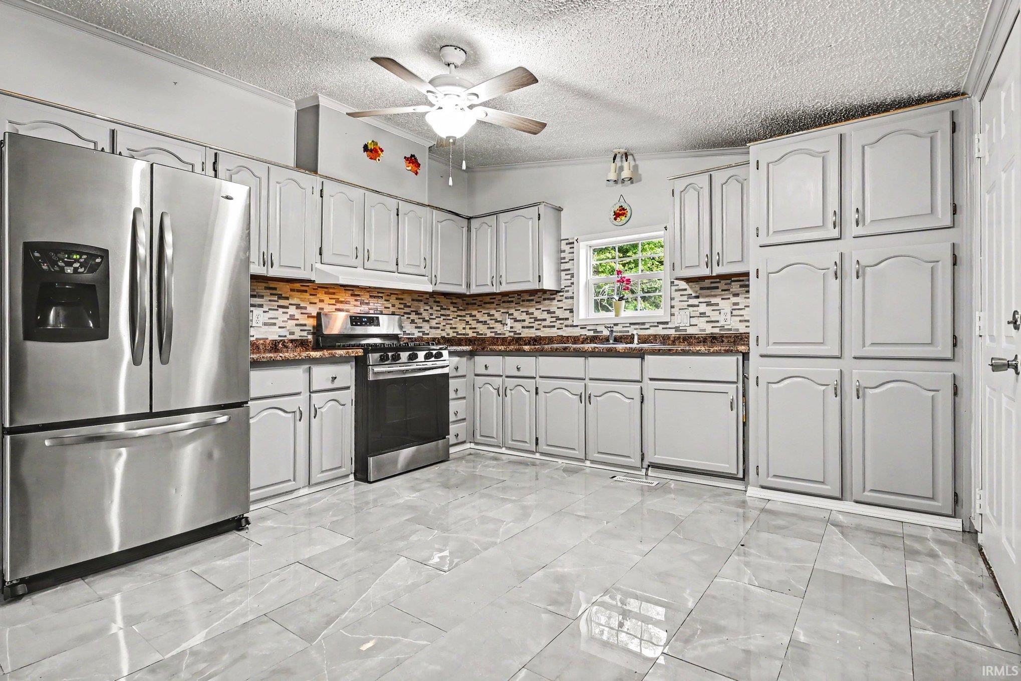 1549 Sedgewick Court Elkhart IN 46516