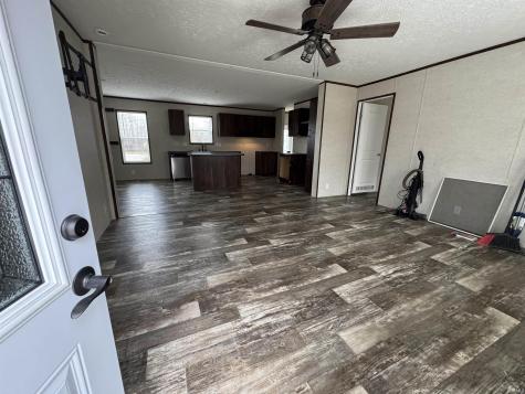 9123 E Pine Road Bloomfield IN 47424