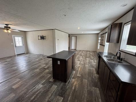 9123 E Pine Road Bloomfield IN 47424