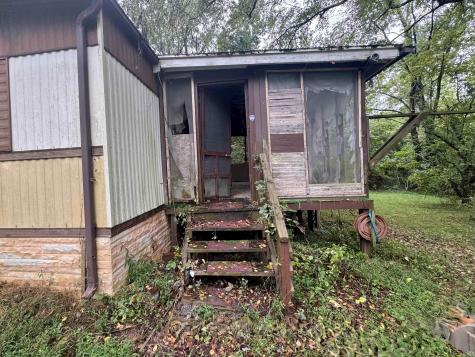 4792 Cunot Cataract Road Poland IN 47868