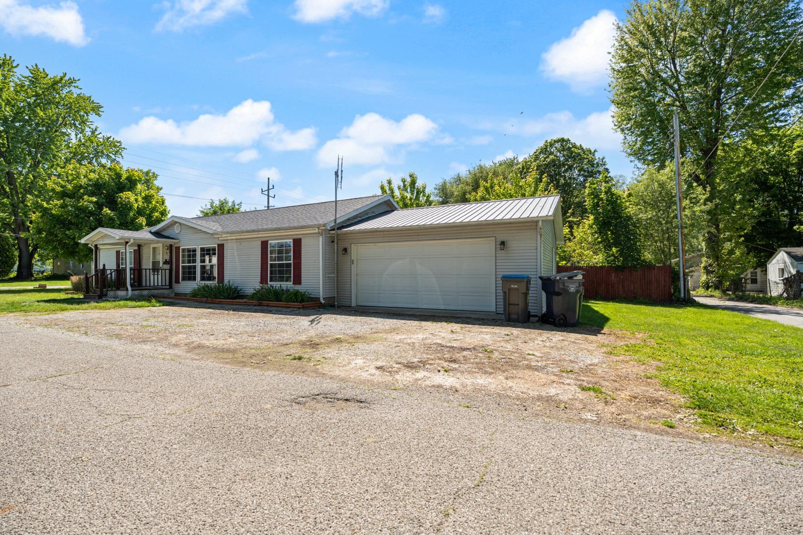 919 E Sheridan Street Warsaw IN 46580
