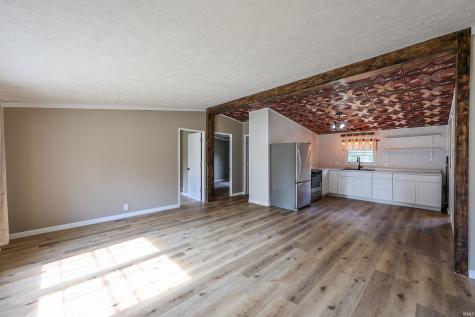 503 E Toledo Street Fremont IN 46737