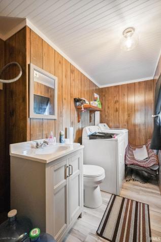 224 N Indiana Street Greentown IN 46936
