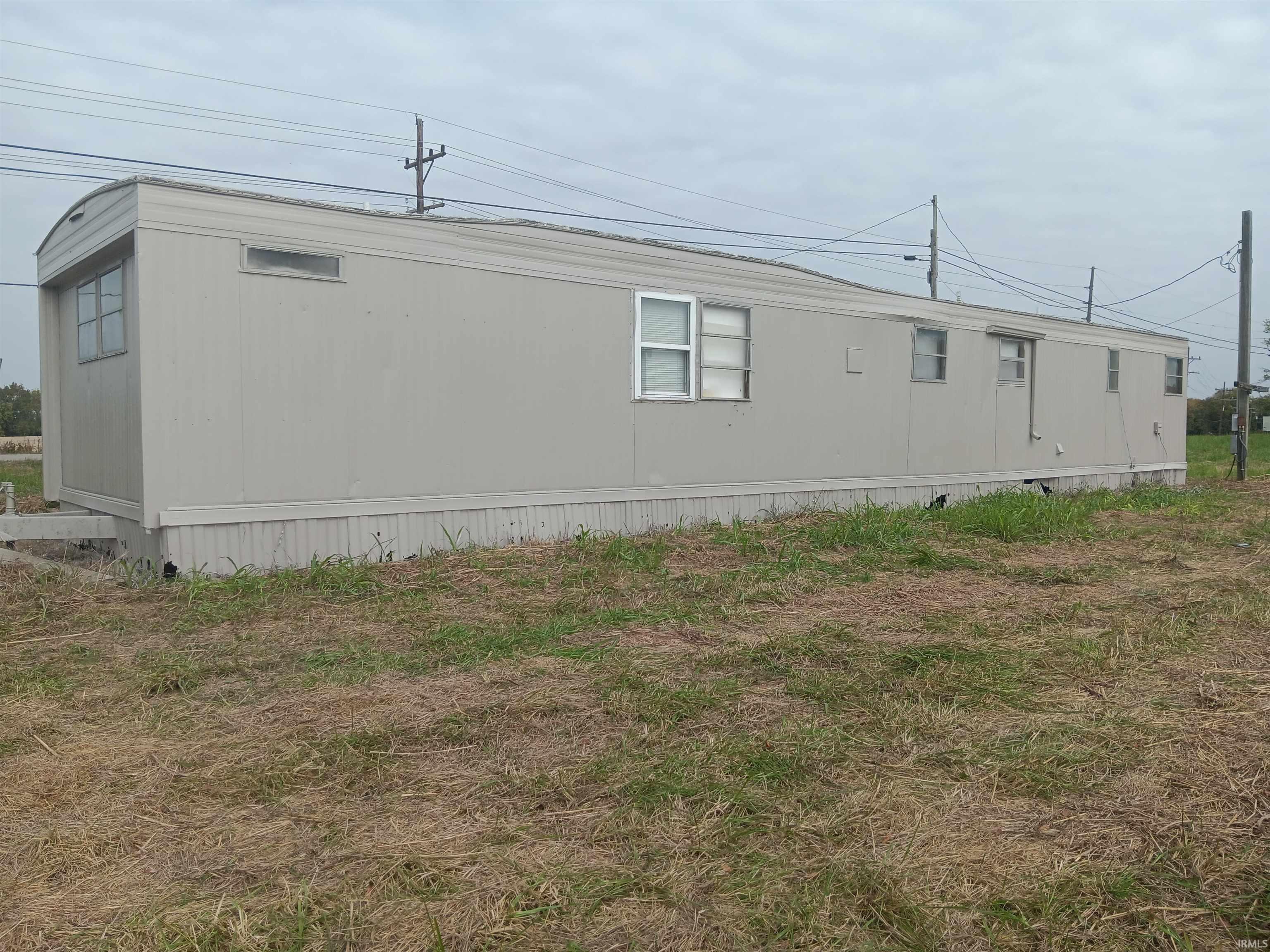 4785 E Wheatland Road Vincennes IN 47591