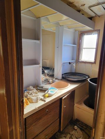 4785 E Wheatland Road Vincennes IN 47591