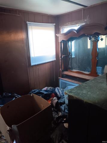 4785 E Wheatland Road Vincennes IN 47591