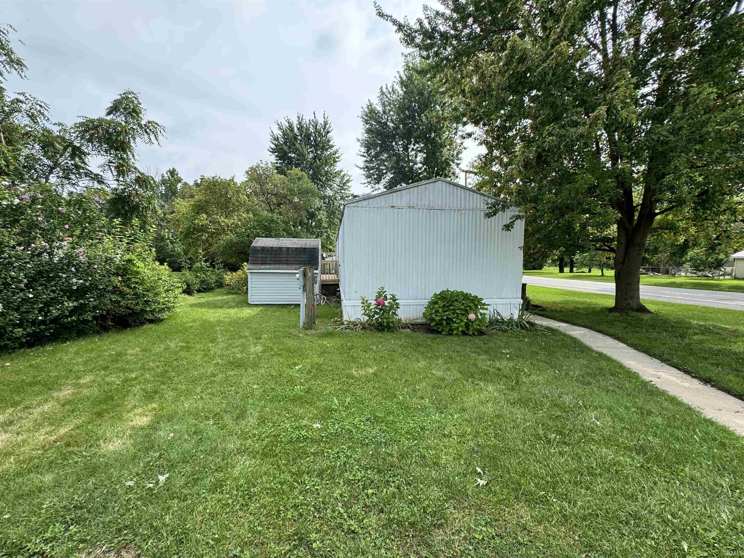 402 S Higbee Street Milford IN 46542