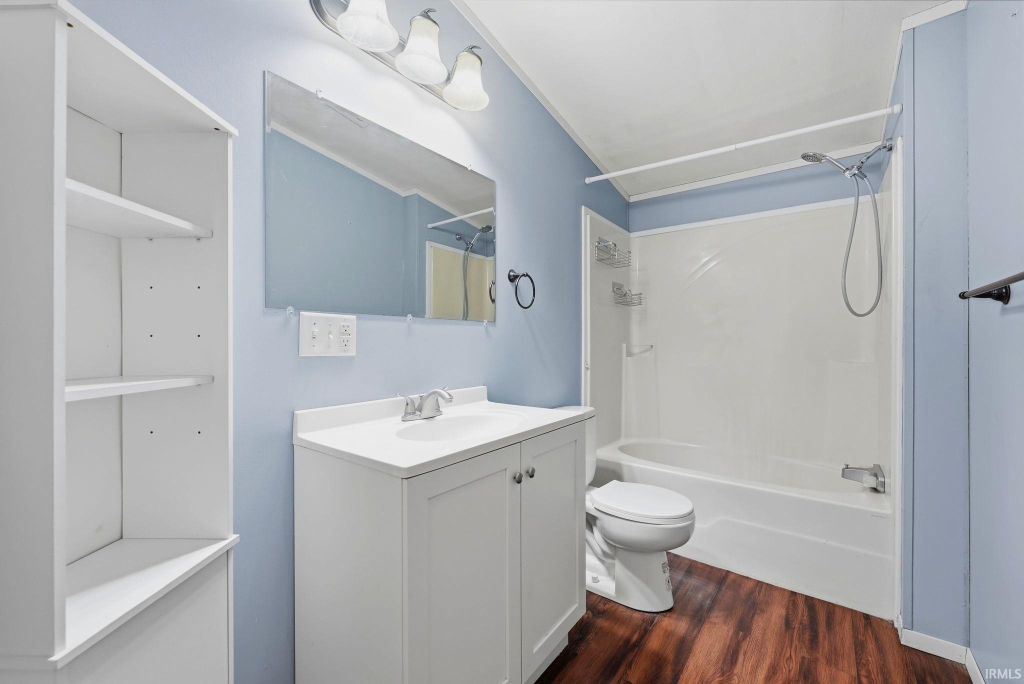 340 E Tulip Tree Lane Warsaw IN 46580