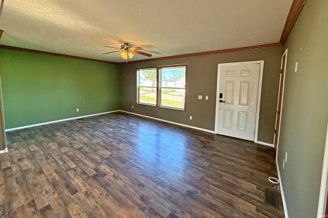 200 Dewey Street Loogootee IN 47553