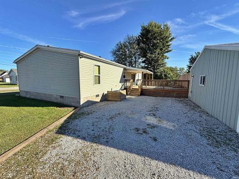 200 Dewey Street Loogootee IN 47553
