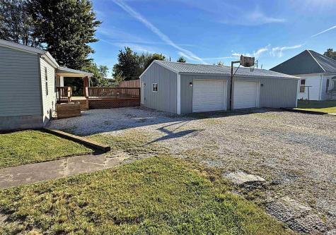 200 Dewey Street Loogootee IN 47553