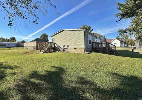 200 Dewey Street Loogootee IN 47553