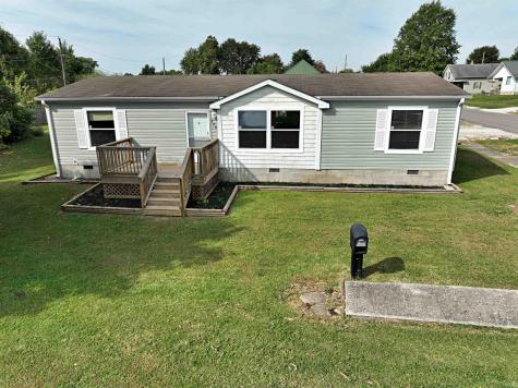 200 Dewey Street Loogootee IN 47553