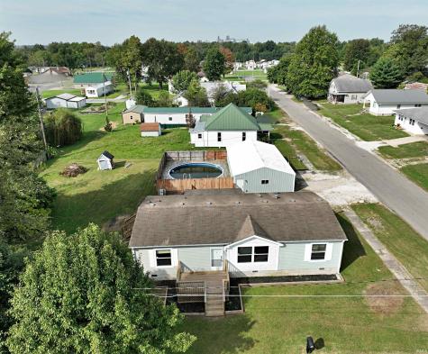 200 Dewey Street Loogootee IN 47553