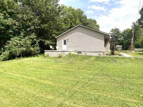 1825 Pea Ridge Road Spencer IN 47460