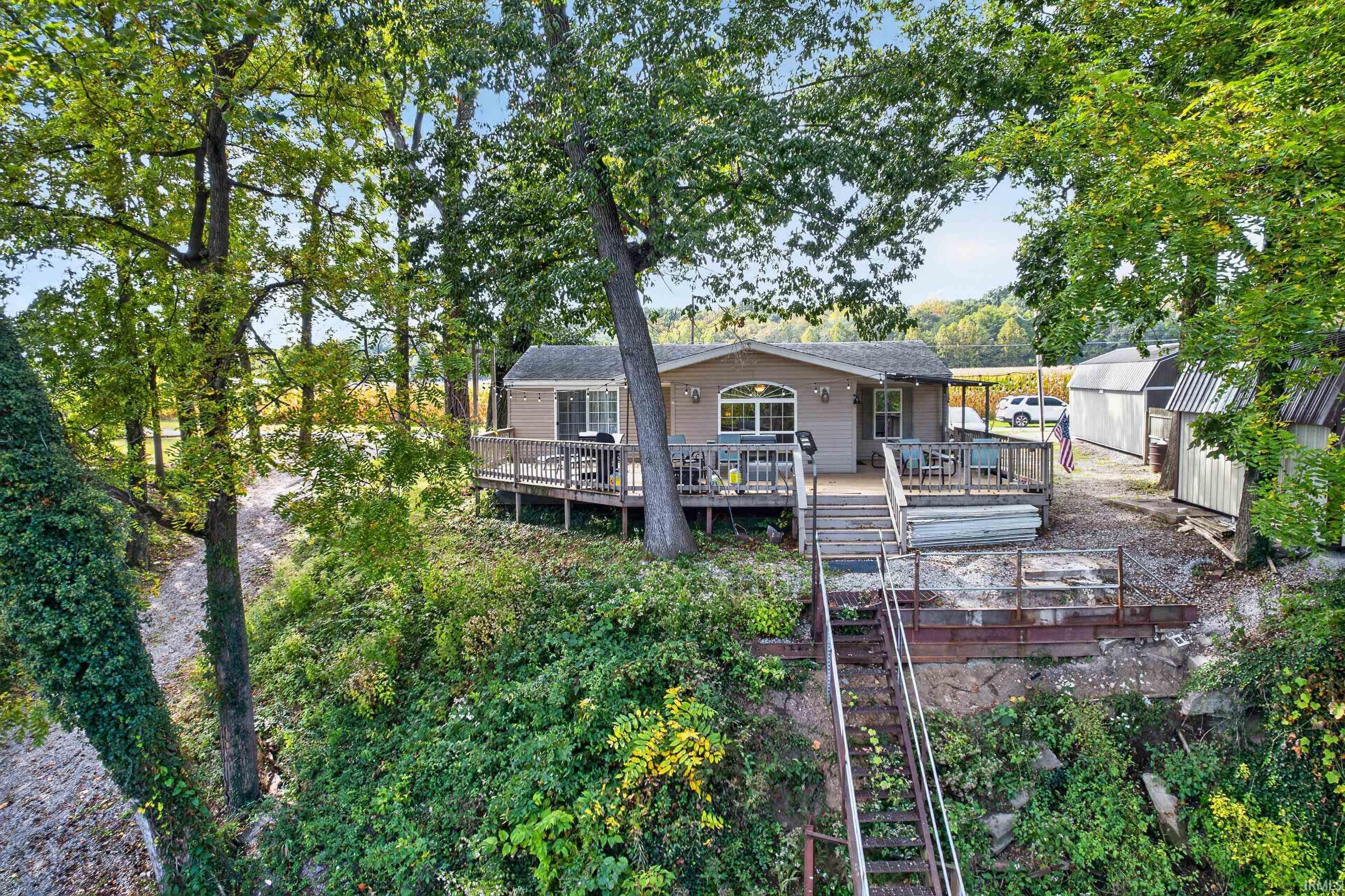 6831 N 1225 W Monticello IN 47960