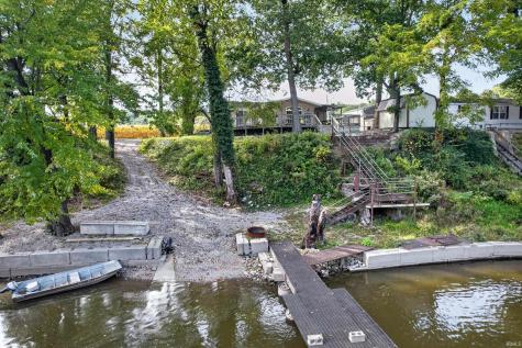 6831 N 1225 W Monticello IN 47960