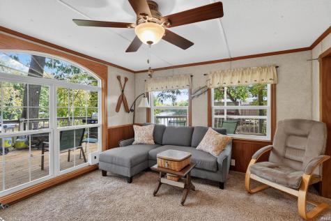6831 N 1225 W Monticello IN 47960