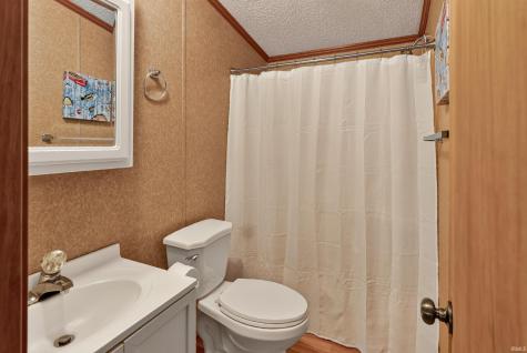 6831 N 1225 W Monticello IN 47960