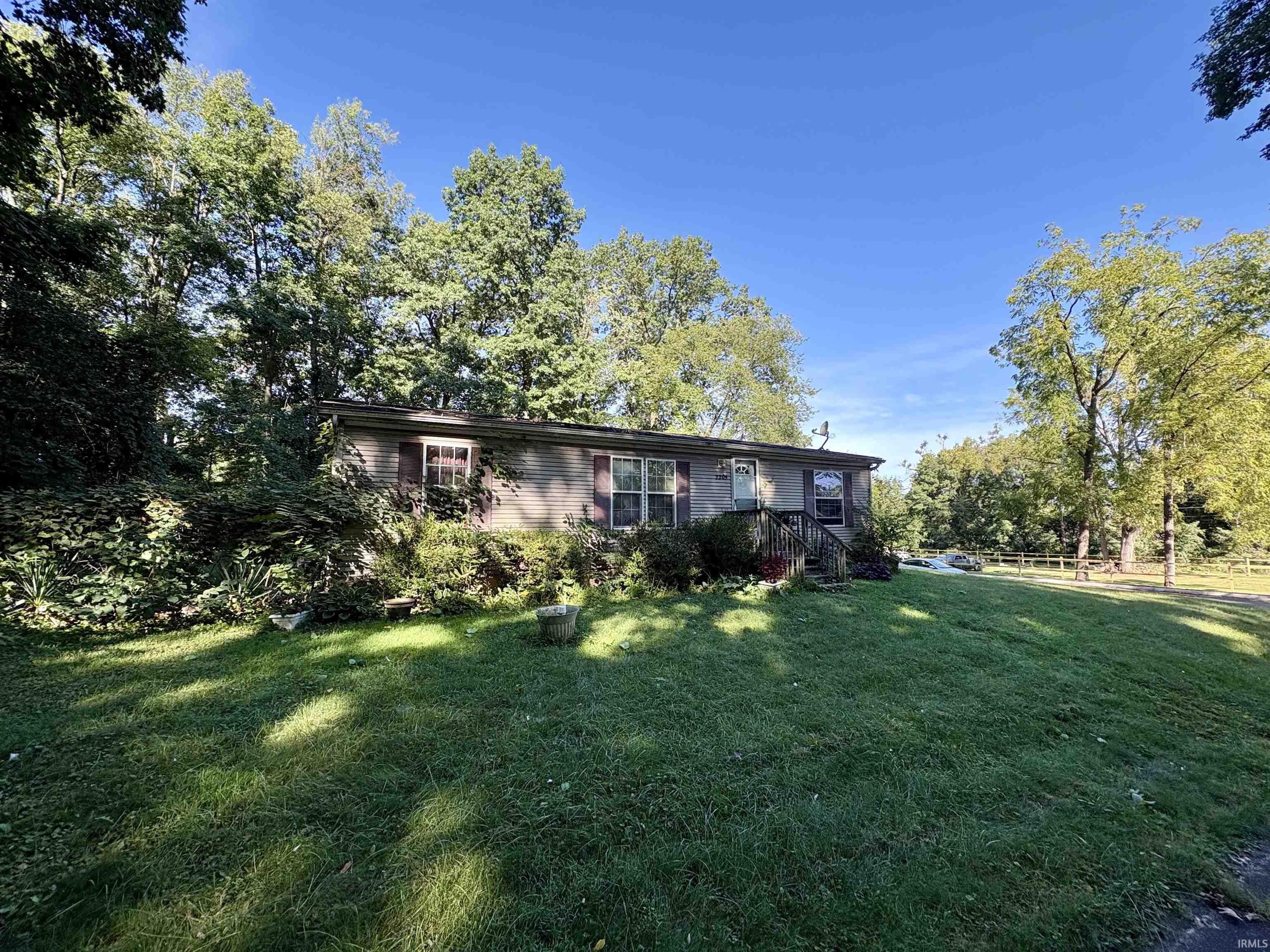 2205 Philippa Street South Bend IN 46613