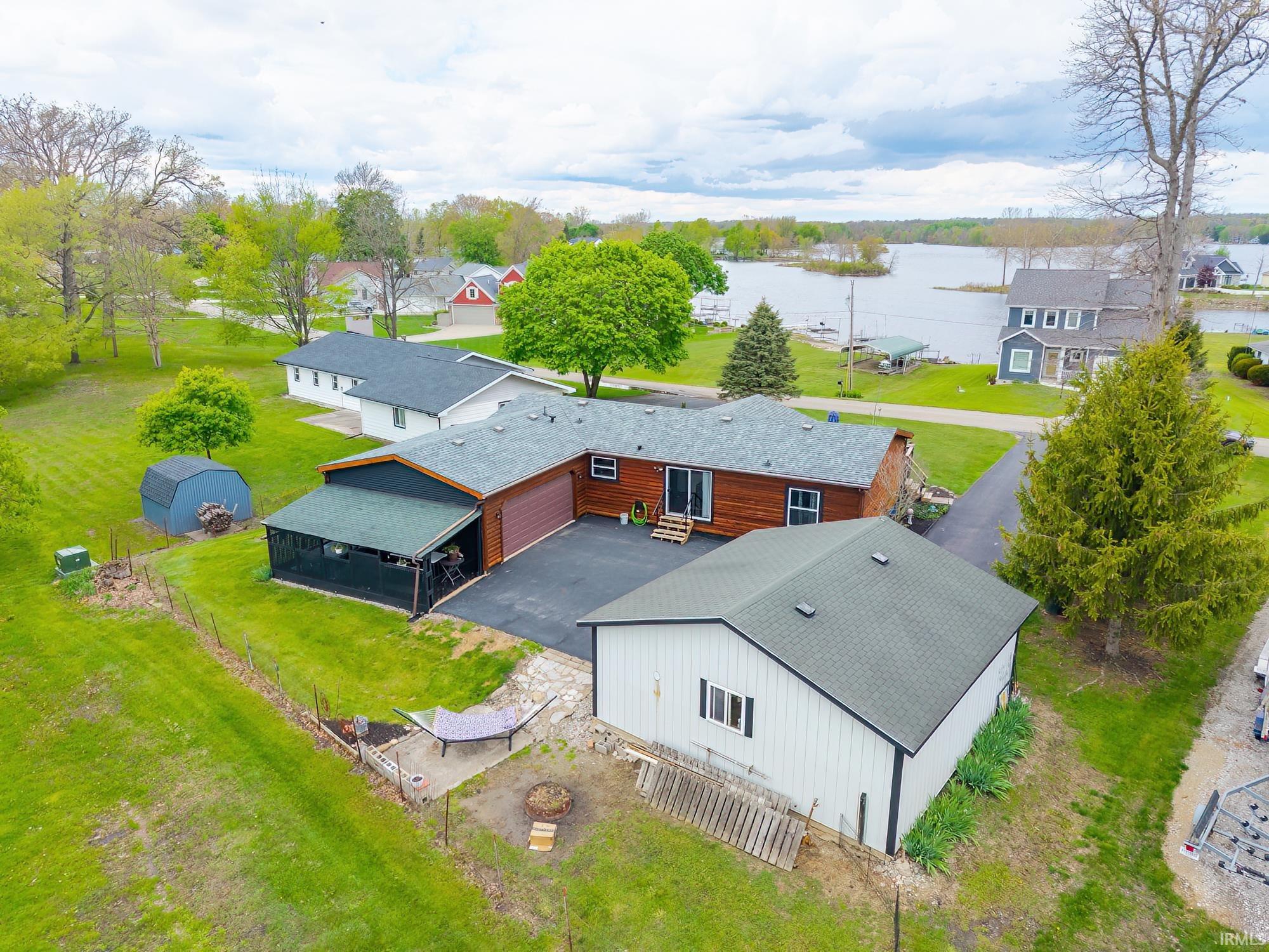 11950 E 390 Road Lagrange IN 46761