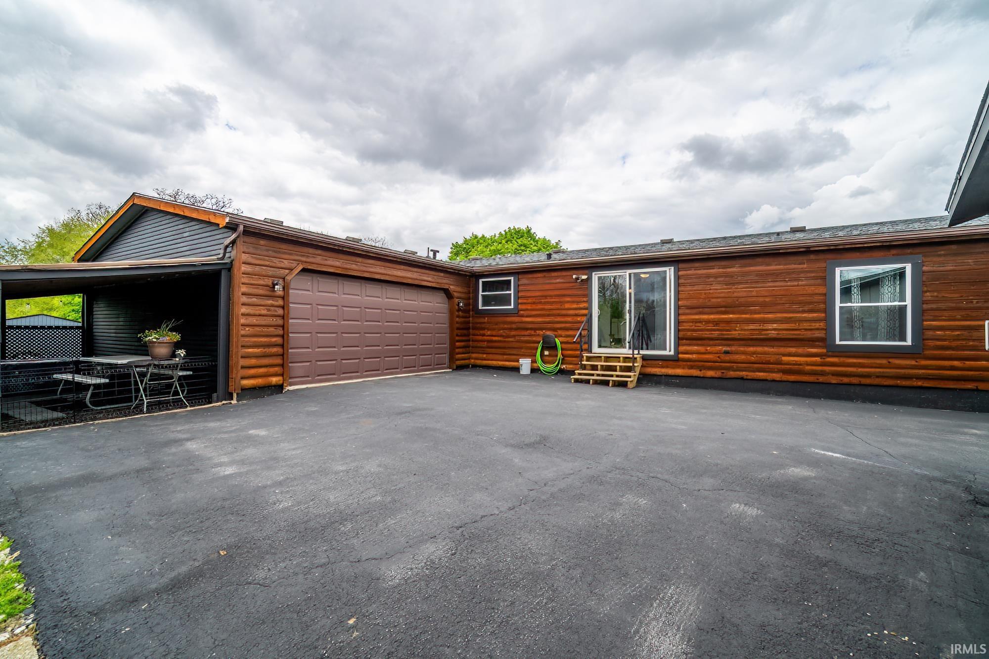 11950 E 390 Road Lagrange IN 46761