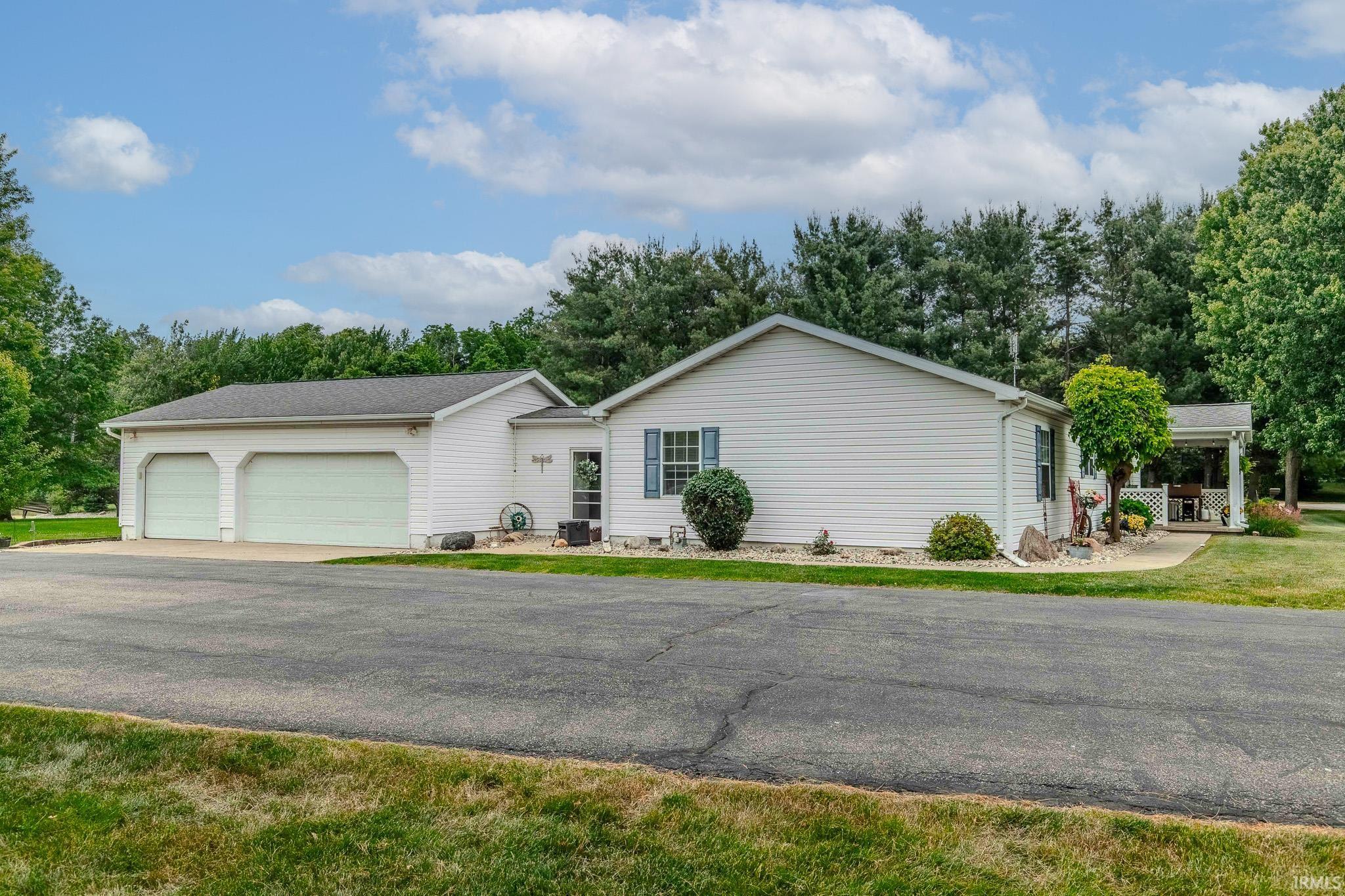 930 N 150 E Lagrange IN 46761