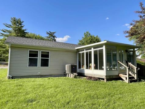539 Phillip Street Huntington IN 46750