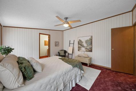 7516 S County Road 100 W Clay City IN 47841
