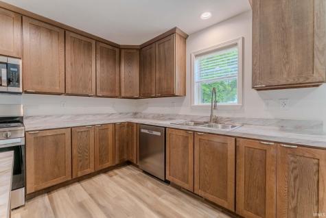 1575 Hawthorne Street Wabash IN 46992