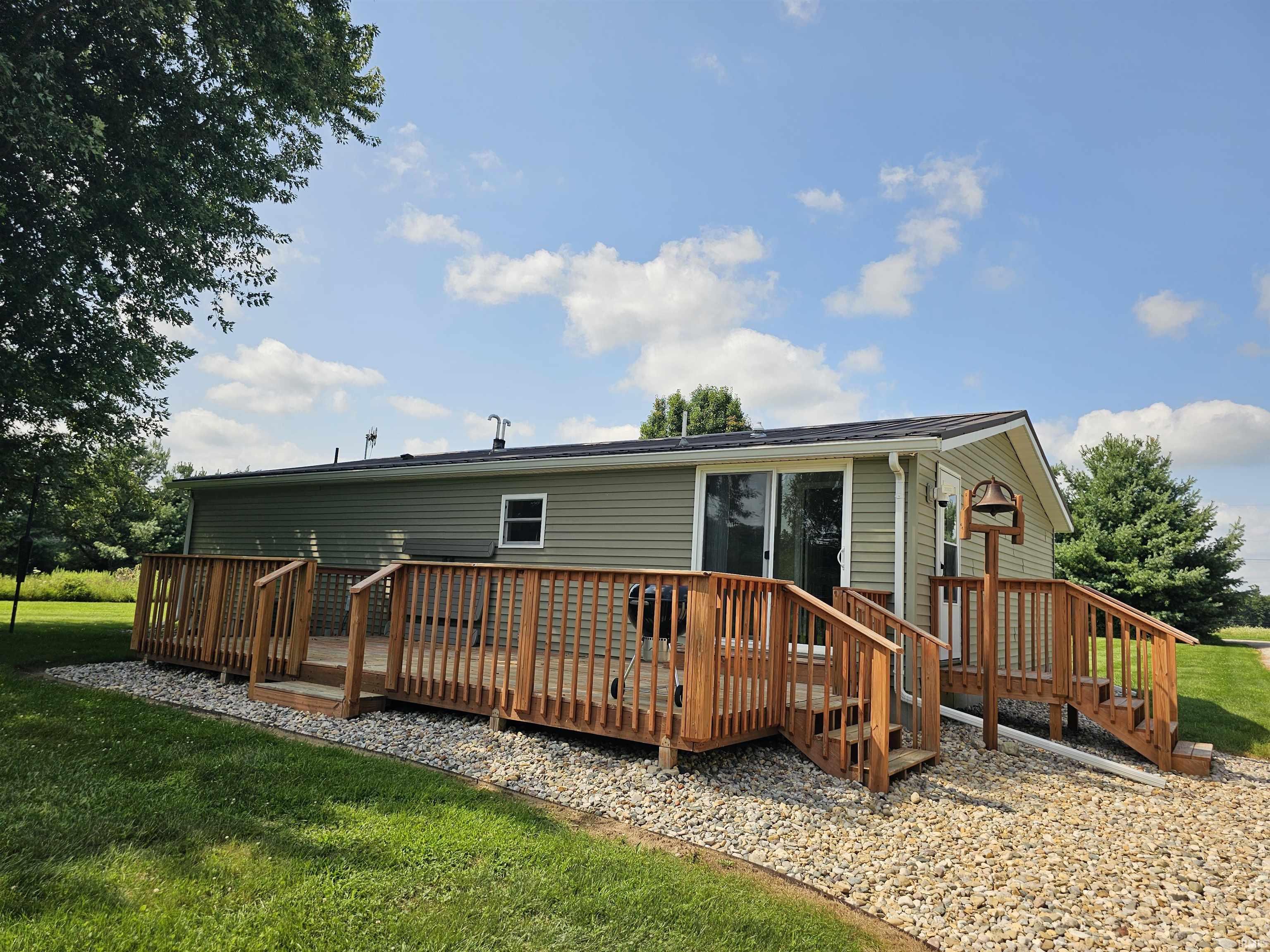 18483 5th Road Plymouth IN 46563