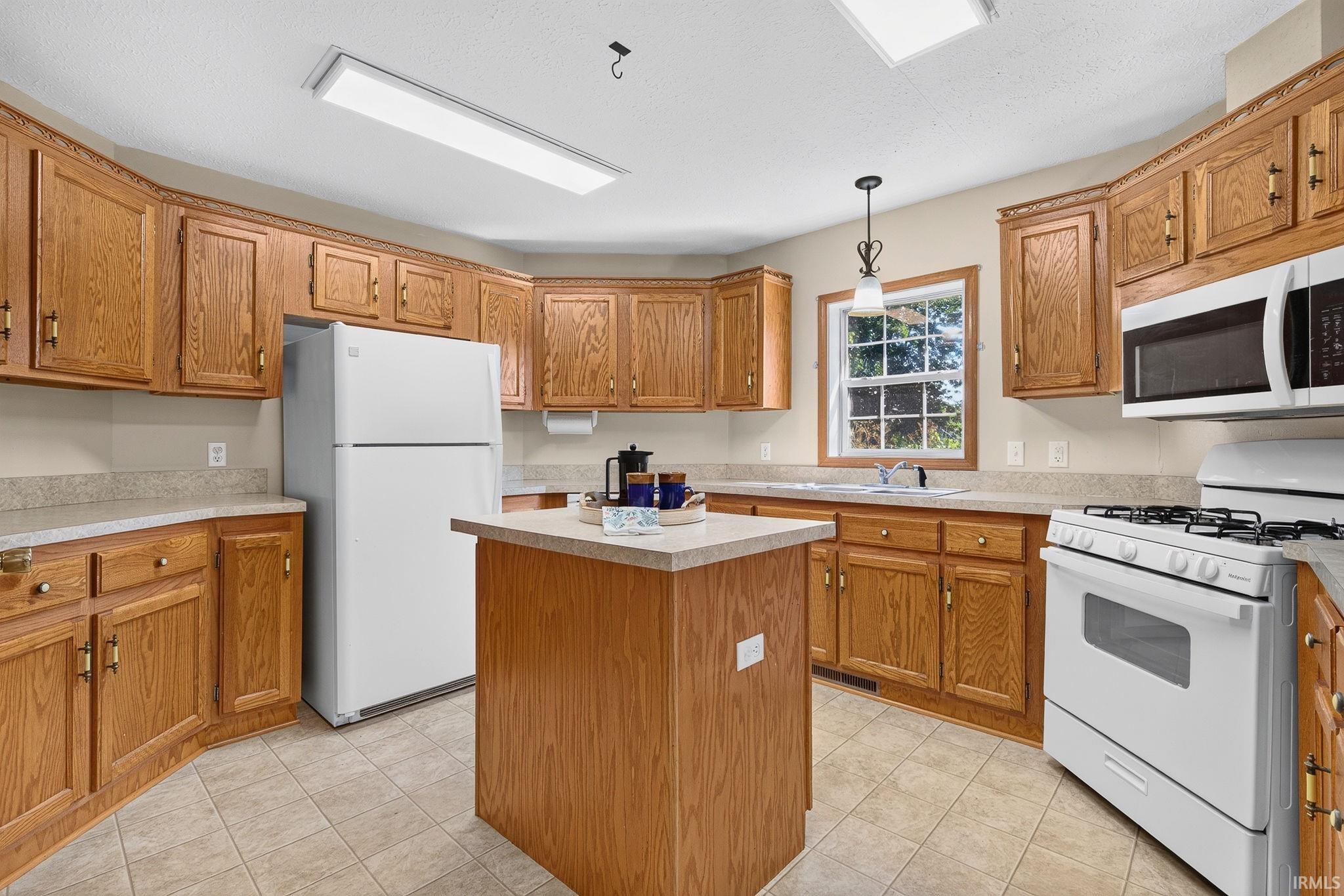 1770 N Vicky Lane Warsaw IN 46582