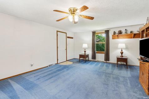 3394 N Old Farm Road Warsaw IN 46582