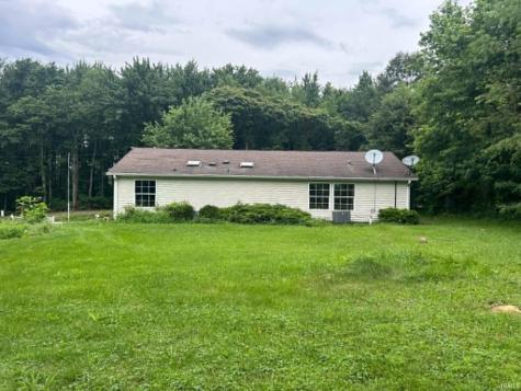 4909 W County Rd 1375 S Road Jasonville IN 47438
