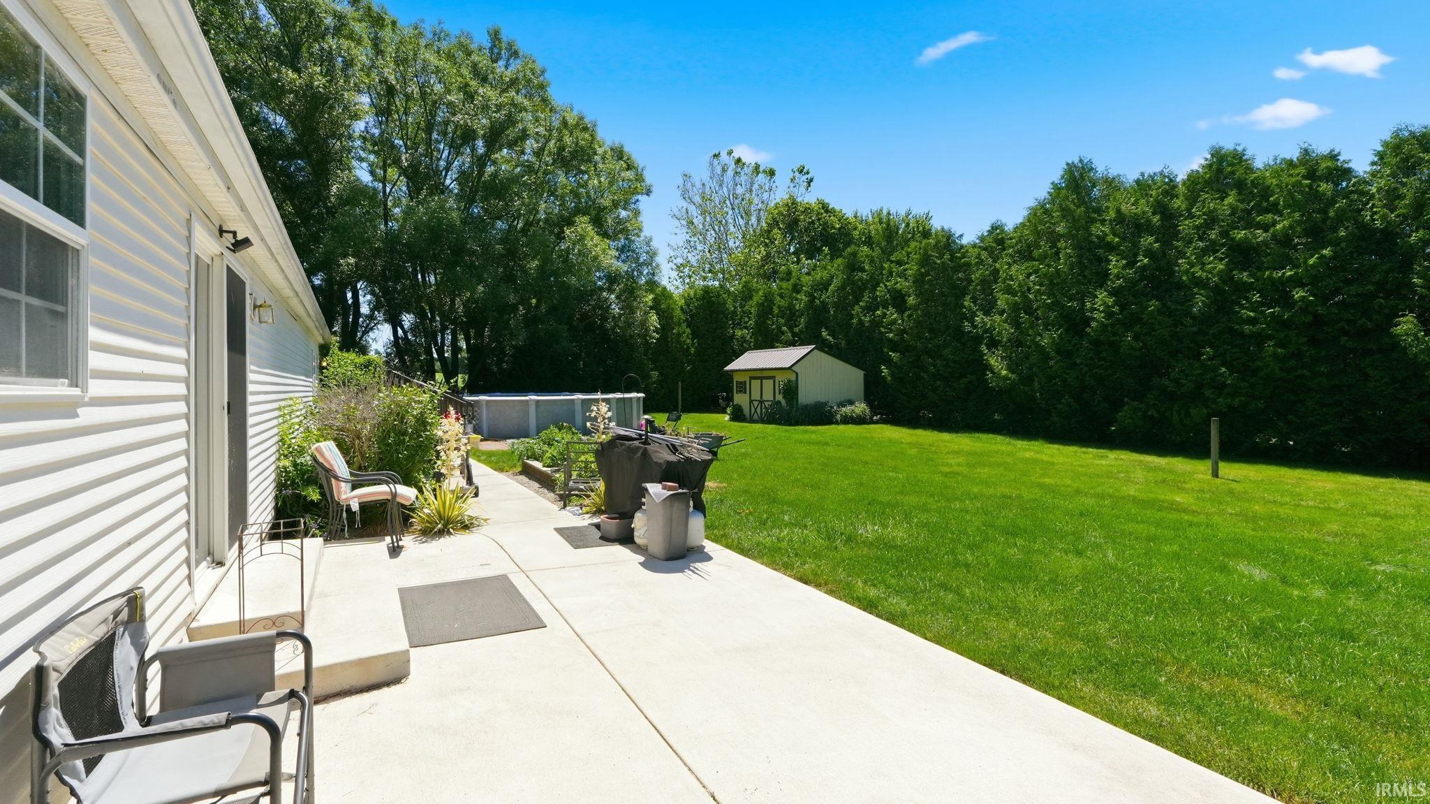 1495 E Dove Lane Milford IN 46542