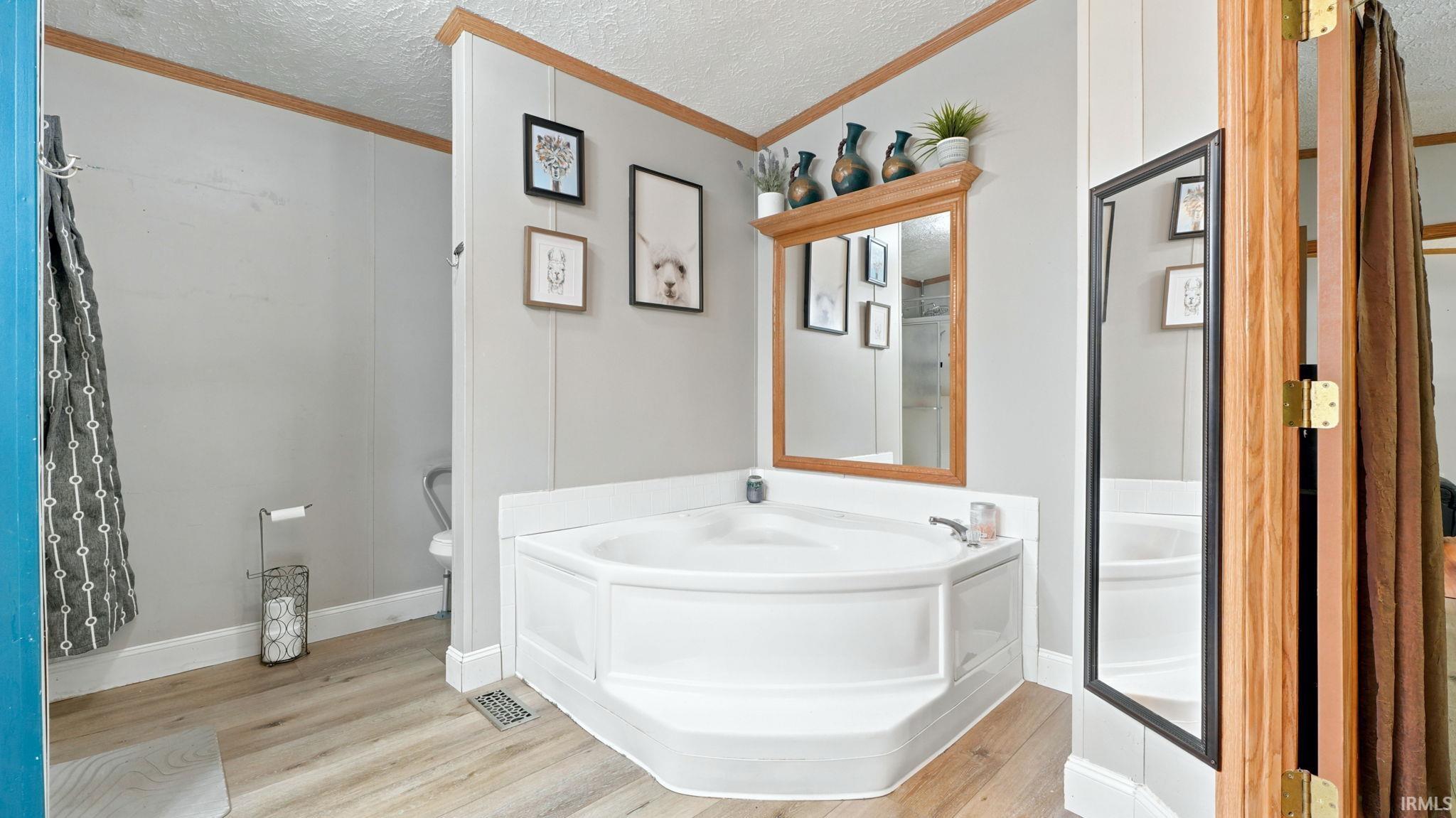 1495 E Dove Lane Milford IN 46542